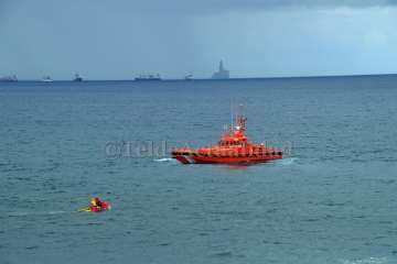 Simulacro de vertido de hidrocarburos en la playa de Jinámar-Telde (Foto TA y Antonio Alí)